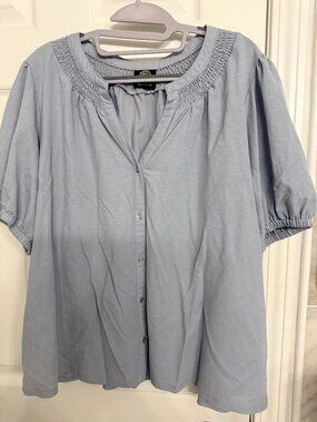 Bobeau Periwinkle Blue Smocked Neck Puff Sleeve Button Front Blouse 1X